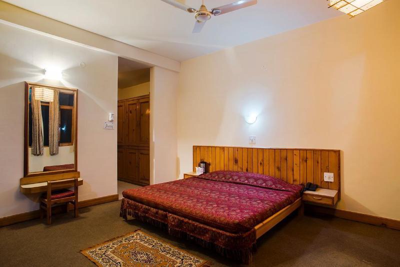 Hotel Manali Continental Exterior photo